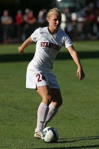 Stanford-Cal Womens soccer-041.JPG - 2009 NCAA Women's Soccer, Cal at Stanford.